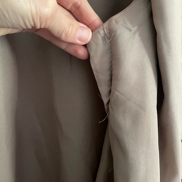 Stunning Vintage Taupe vest with black stitching - Picture 7 of 12